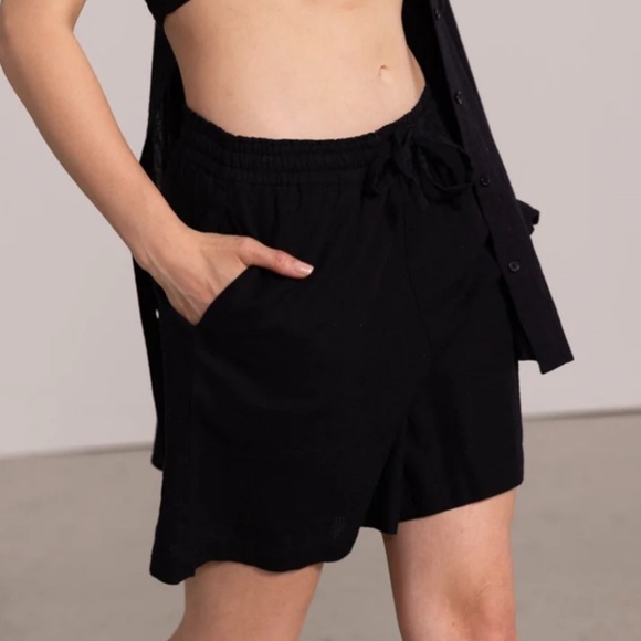 NWT GOTTEX BEACH LIFE BERMUDA COVER UP SHORTS size M-L - Picture 1 of 6